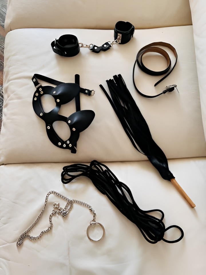 Индивидуалка Лея, доступна для личного знакомства от 1500 руб