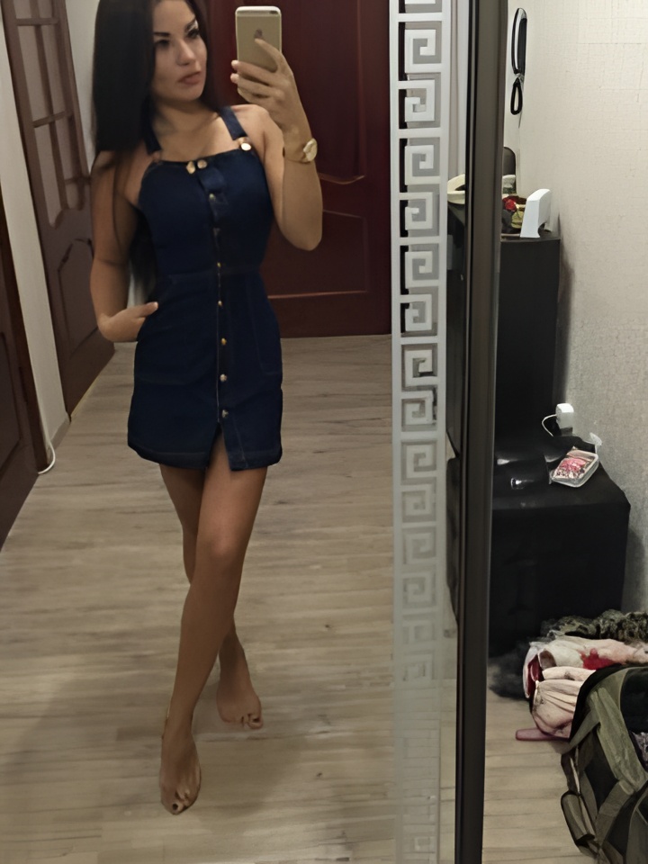 Лина привлекальеная девушка из Луги цена от 2000 руб