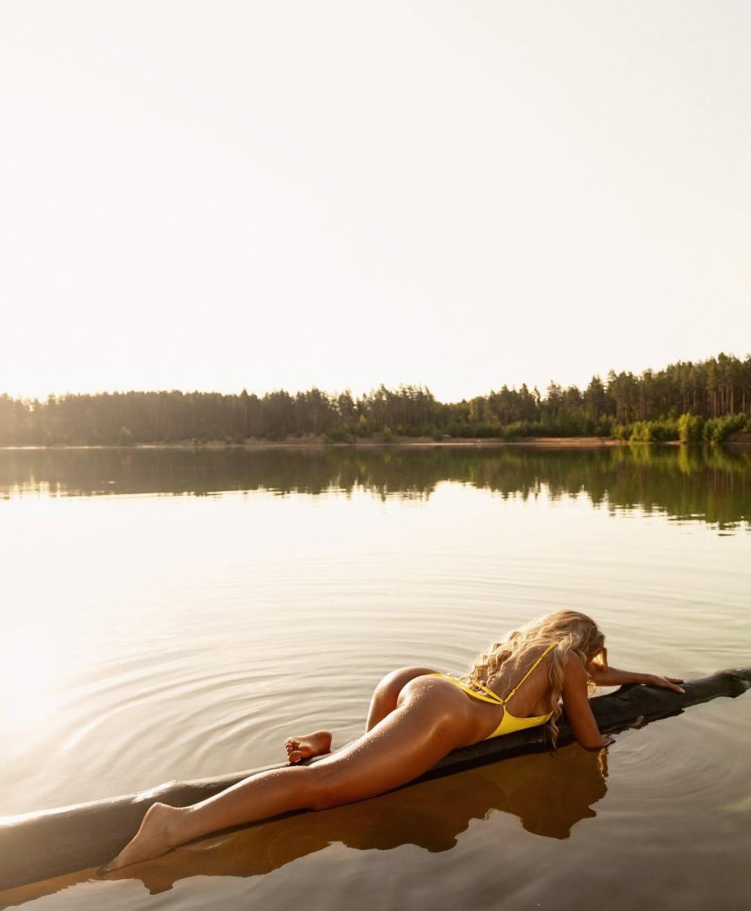 Света привлекальеная девушка из Луги цена от 7000 руб