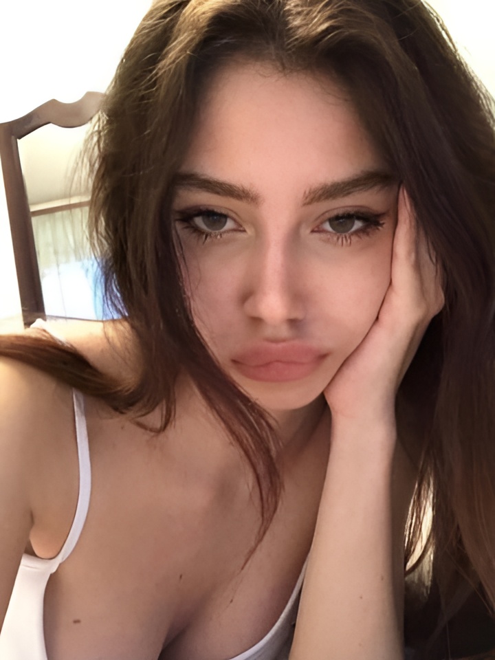 Индивидуалка Стелла, доступна для личного знакомства от 2000 руб