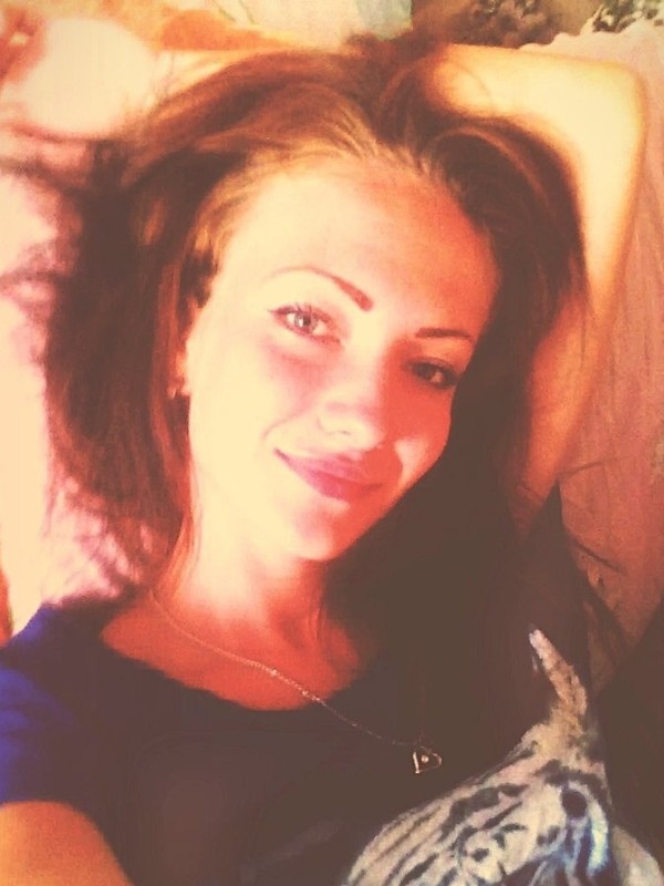 Софья привлекательная девушка из Луги цена от 3000 руб